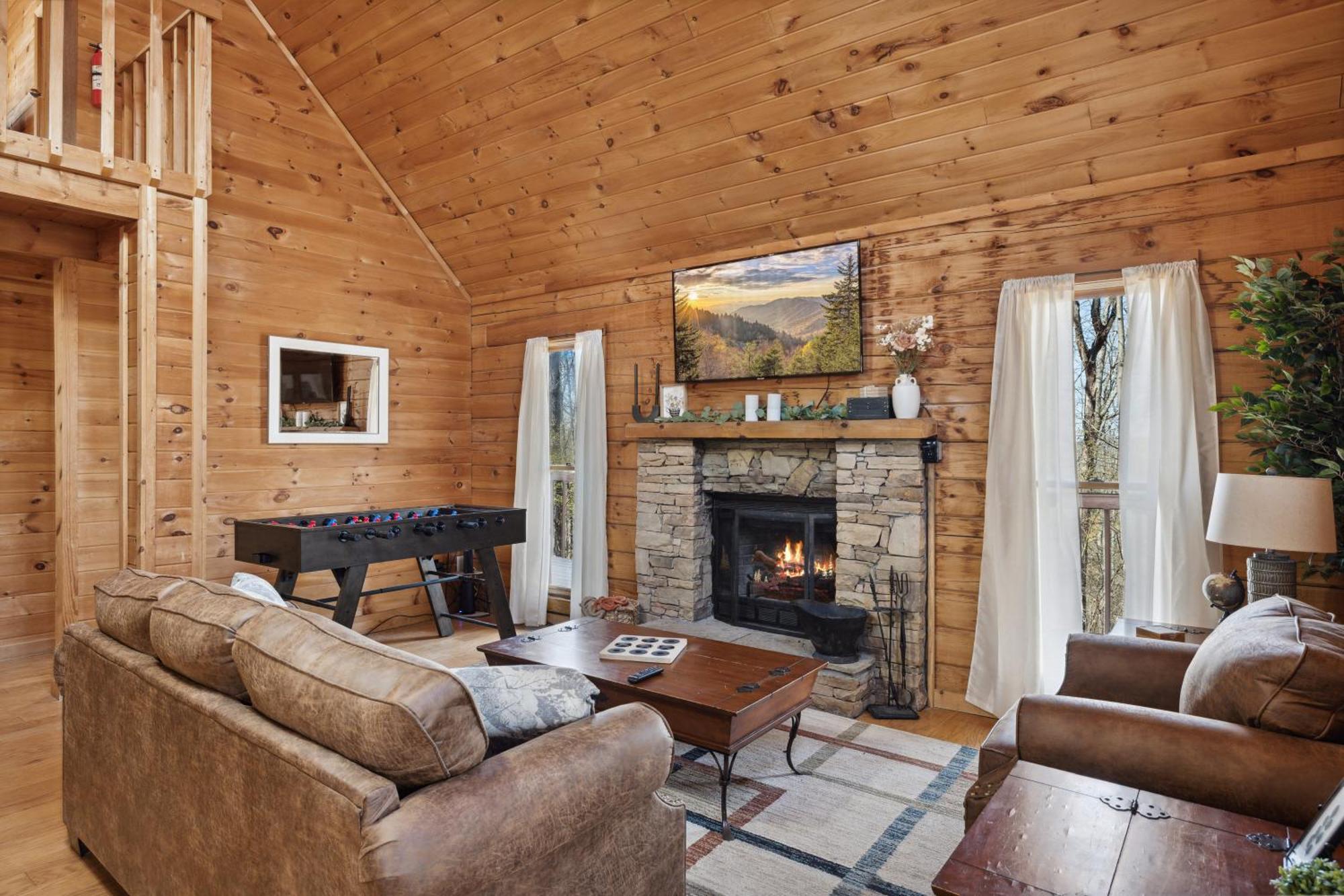 Cozy Family Friendly Cabin With Hot Tub, Near Gatlinburg, Pigeon Forge, Dollywood Sevierville Exterior photo